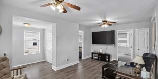 Spacious 4BR House in Dundalk Gallery 9