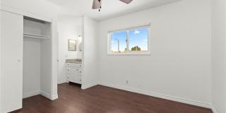 10172 Ascot Gallery 10