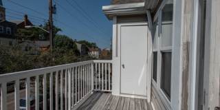 Walk to UC & UC Medical | 1BR/2BR Apartments Gallery 14