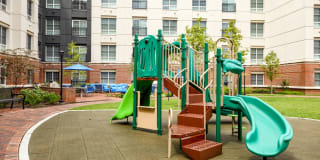 The Harper at Harmon Meadow Apartments Gallery 37