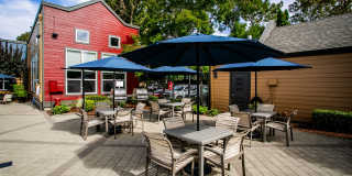 The Colonnade Luxury Townhome Apartments Gallery 18