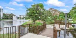 2236 North Cypress Bend Drive Gallery 3