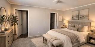 77 HOLLYWOOD DR 77 HOLLYWOOD DR Gallery 3