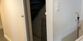 3 Bedroom Home with Basement and yard Gallery 14