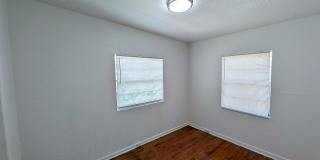 2648 Dellwood Avenue - 3 Gallery 11
