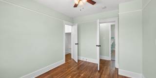 Charming Sherman Heights 2-Bedroom, Available Now! Gallery 26