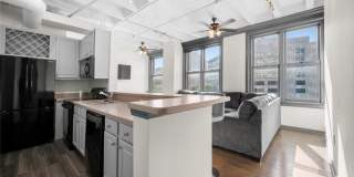 32 Peachtree Street NW Gallery 2