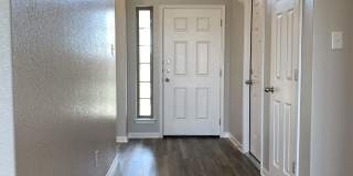 1329 Aurora Grove Bend Gallery 3
