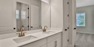 265 SETTLERS LANDING Drive Gallery 32