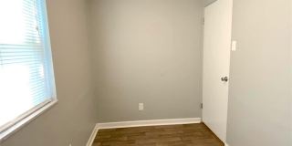 120 DEAN Avenue Gallery 18