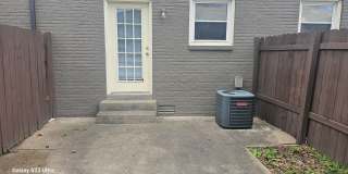 1/2 Off first months rent! 2 Bed/1.5 Bath Townhouse! Water/Garbage Included! Walk to APSU! Gallery 14