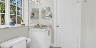 2009 SE 10th Ave Gallery 26