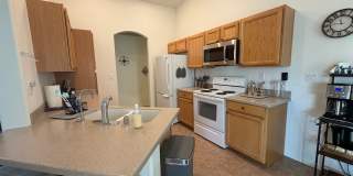 Spacious 3-Bed Home on Large Corner Lot with Boat-Deep Garage & Views Gallery 12