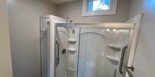 700 W Powers St Gallery 7