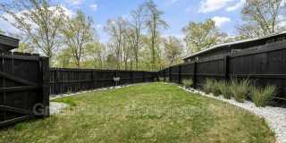 10 Finger Circle Gallery 26