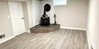 41 Woods Avenue Gallery 14