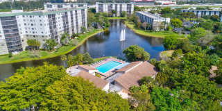 Bright & Spacious 1BR Retreat Near Beaches & Shopping Gallery 36