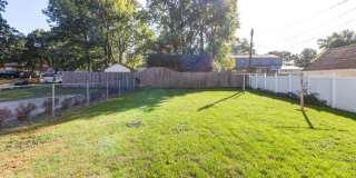 3 Bedroom house in Champaign-AVAILALBE August 2026 Gallery 20