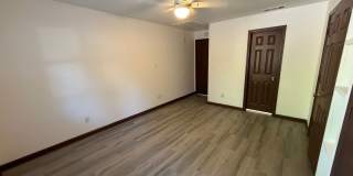1702 Pine Tree Dr. Gallery 15