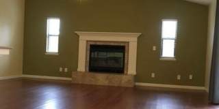 Beautiful 4 bed, 2 Bath home for Rent. Paid Water and Landscaping! Gallery 7