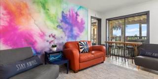 208 W Saturn Ln Gallery 4