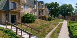 Sherwood Glen Gallery 6