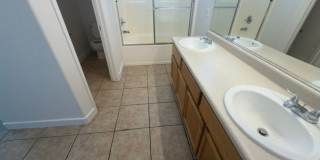 Henderson 3 Bedroom Townhouse! Gallery 35