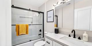 2 BR Townhome in Escondido w/ 2 car garage 2 BR Townhome in Escondido w/ 2 car garage Gallery 13