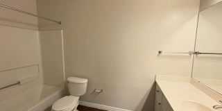 6016 Gallery 22