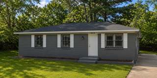 425 Gainsville Avenue Gallery 1