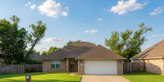 AUGUST 2026 PRE-LEASE!! Adorable 4 Bedroom 2 Bathroom Home AUGUST 2026 PRE-LEASE!! Adorable 4 Bedroom 2 Bathroom Home Gallery 1