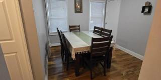 1912 Montgomery Street Gallery 8