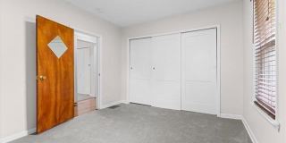 35743 E Michigan Avenue Gallery 14