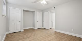 Mount Airy Manor Gallery 3