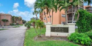 3100 N Pine Island Rd Gallery 1