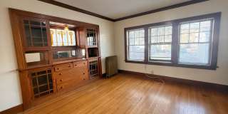 Massive 4 Bedroom, 2 Bath Brick Home Gallery 7