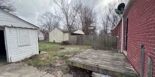 4bed 1 bath eastside Detroit with Garage and basement recently renovated! Gallery 21