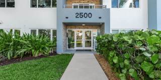 2500 Boca on Federal Gallery 8