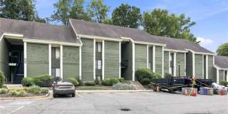 1510 Benjamin Parkway Gallery 1