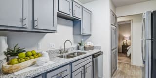 Crossroads at Arlington Apartments Gallery 2