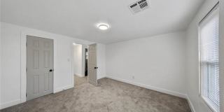 2421 Northwest 18th Street Gallery 19