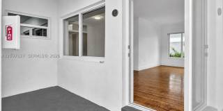 9200 E Bay Harbor Dr Gallery 12