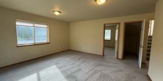 Spacious 5BD/3BTH Everett Home for Lease Near Boeing! Gallery 23