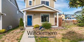 Charming 3-bedroom, 2.5-bathroom home Gallery 1