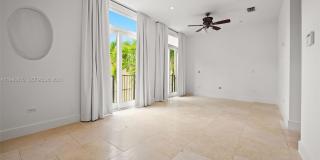 530 Valencia Ave Gallery 13