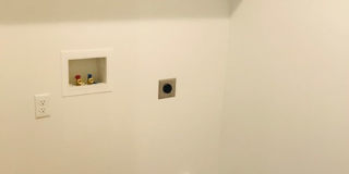 Beautiful construction townhouse with quartz countertops and 2 car garage Gallery 1