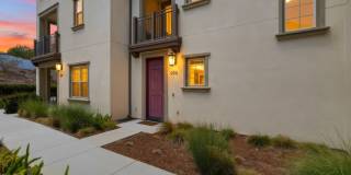Beautiful 2 Bedroom Townhome - Available Now! Gallery 1