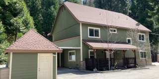 Magnificent Craftsman Style Custom Home Gallery 3