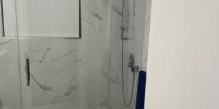 Modern Three Level 2 Bedroom/2 Bath Condo Loft Available Now! Gallery 6