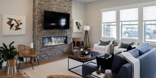 The Elwood at Taralon Gallery 18